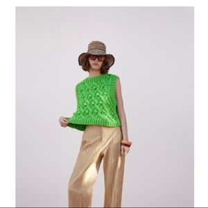 Zara Woven Knit Vest - Limited Edition